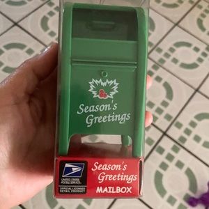 Season’s greetings mailbox bank(small)